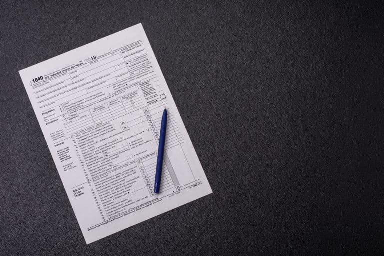 Fill out US tax form 1040 for verification and refund